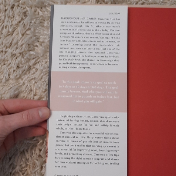 Cameron Diaz hardback coffee table book - Picture 3 of 3